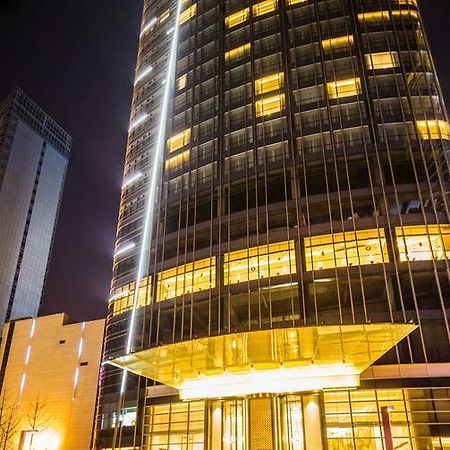 Nanjing Golden Eagle Summit Hotel Exterior photo
